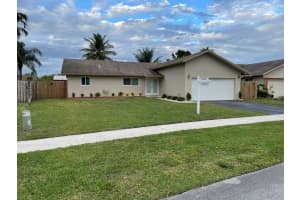 9329 NW 47th St, Sunrise, FL 33351, Sold 12/21/21