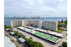 801 Lake Shore Dr, West Palm Beach, FL 33403, Sold 12/29/21