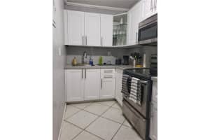 720 Orton Ave, Fort Lauderdale, FL 33304, Sold 01/31/22