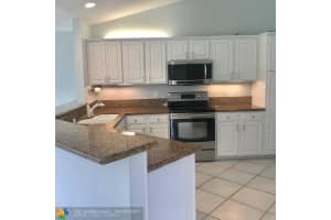 2756 Oak Tree Ln, Fort Lauderdale, FL 33309, Sold 03/31/22