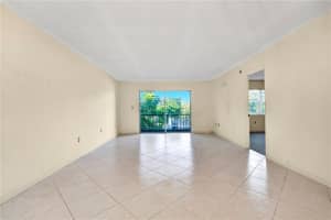 8280 SW 24th St, North Lauderdale, FL 33068, Sold 12/23/21