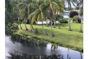 8260 SW 24th St, North Lauderdale, FL 33068, Sold 12/29/21