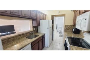 4009 NW 87th Ave, Sunrise, FL 33351, Sold 01/12/22