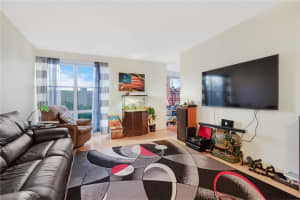 200 177th Dr, Sunny Isles Beach, FL 33160, Sold 02/18/22