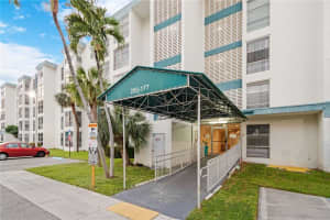 200 177th Dr, Sunny Isles Beach, FL 33160, Sold 02/18/22