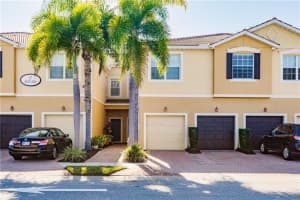 8094 Moonstone Dr, Sarasota, FL 34233, Sold 01/06/22