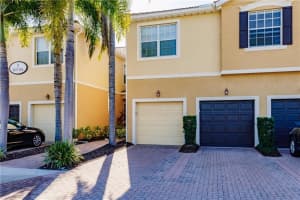 8094 Moonstone Dr, Sarasota, FL 34233, Sold 01/06/22