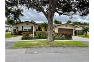 7650 Plantation Rd, Plantation, FL 33324, Sold 01/12/22