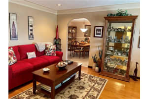 7650 Plantation Rd, Plantation, FL 33324, Sold 01/12/22