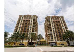 2001 N Ocean Blvd, Fort Lauderdale, FL 33305, Sold 01/03/22