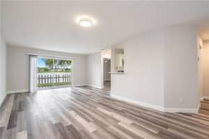 3433 NW 44th St, Lauderdale Lakes, FL 33309, Sold 01/05/22