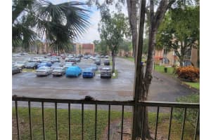 8140 SW 24th St, North Lauderdale, FL 33068, Sold 01/07/22