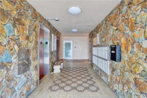 201 SE 11th Terrace, Dania Beach, FL 33004, Sold 01/03/22