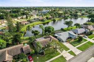 14712 Hideaway Ln, Delray Beach, FL 33484, Sold 01/03/22