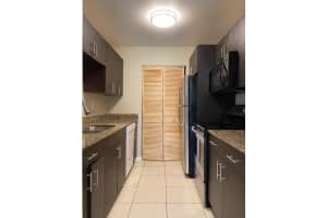 3940 NW 87th Ave, Sunrise, FL 33351, Sold 01/03/22