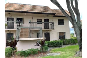 1080 NW 106th Terrace, Pembroke Pines, FL 33026, Sold 01/14/22