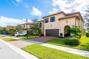 5111 NW 47th St, Tamarac, FL 33319, Sold 12/31/21