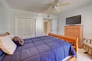 322 Buchanan St, Hollywood, FL 33019, Sold 02/08/22