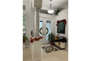 6998 SE Sleepy Hollow Ln, Stuart, FL 34997, Sold 02/10/22