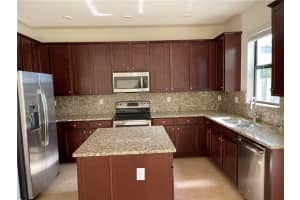 8834 Willow Cove Ln, Lake Worth, FL 33467, Sold 01/28/22