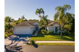 3971 SW 72nd Way, Davie, FL 33314, Sold 01/18/22