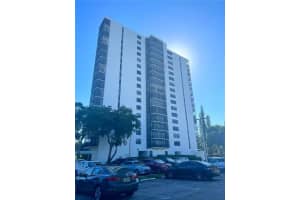 20100 W Country Club Dr, Aventura, FL 33180, Sold 02/02/22