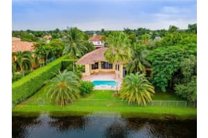 12641 N Stonebrook Cir, Davie, FL 33330, Sold 10/27/22