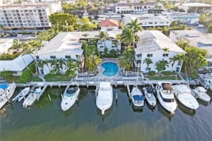 1535 SE 15th St, Fort Lauderdale, FL 33316, Sold 12/28/21