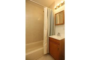 642 Michigan Ave, Miami Beach, FL 33139, Sold 01/12/22