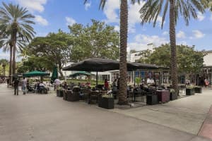 642 Michigan Ave, Miami Beach, FL 33139, Sold 01/12/22