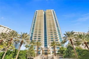 3101 S Ocean Dr, Hallandale Beach, FL 33009, Sold 02/22/22