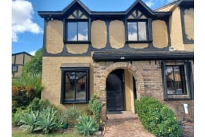 9228 NW 49th Pl, Sunrise, FL 33351, Sold 12/27/21