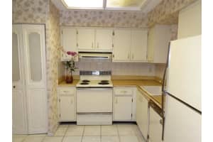 7320 Lake Cir Dr APT 302, Margate, FL 33063, Sold 01/19/22