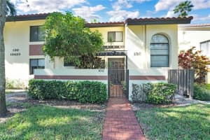 10423 S Circle Lake Dr, Boynton Beach, FL 33437, Sold 01/12/22