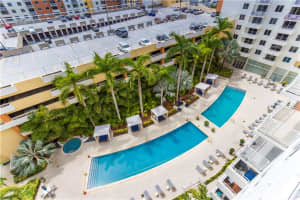18800 NE 29th Ave, Miami, FL 33180, Sold 03/31/22