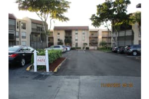 6451 N University Dr APT 118, Tamarac, FL 33321, Sold 03/09/22