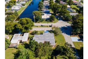 6301 Brookwood Blvd, Tamarac, FL 33321, Sold 01/12/22