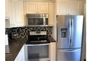 4451 NW 16th St, Lauderhill, FL 33313, Sold 04/28/22