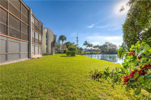 6301 N University Dr, Tamarac, FL 33321, Sold 12/30/21
