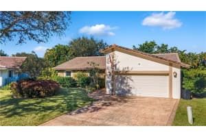 162 NW 98th Ln, Coral Springs, FL 33071, Sold 01/25/22