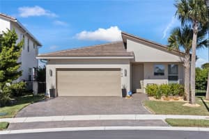 4194 Rosa Dr, Lighthouse Point, FL 33064, Sold 12/30/21