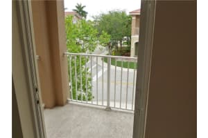 9070 Plymouth Pl, Tamarac, FL 33321, Sold 01/03/22