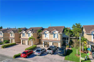 9037 NW 55th Ct, Sunrise, FL 33351, Sold 01/05/22