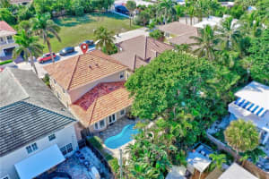 3325 NE 17th Ct, Fort Lauderdale, FL 33305, Sold 02/03/22