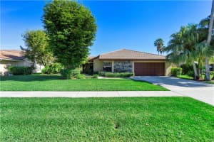 11276 Island Lakes Ln, Boca Raton, FL 33498, Sold 01/13/22