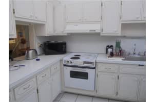 1951 NE 39th St, Lighthouse Point, FL 33064, Sold 05/02/22