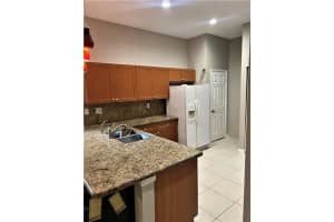 7820 NW 70th Ave, Parkland, FL 33067, Sold 02/15/22