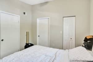 200 Palm Cir W, Pembroke Pines, FL 33025, Sold 02/18/22