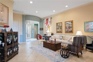 9857 Via Grande W, Wellington, FL 33411, Sold 01/24/22