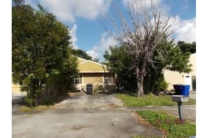 7211 SW 14th St, North Lauderdale, FL 33068, Sold 01/07/22